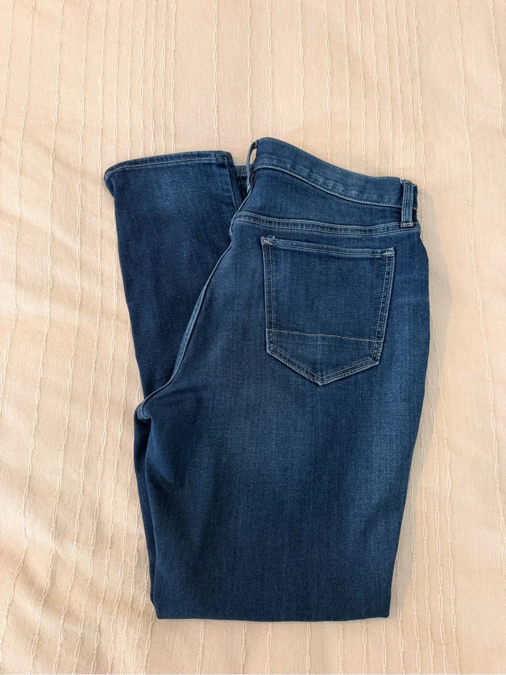 Banana Republic Men's Dark Blue Slim-Straight Travel Jeans